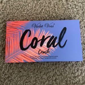 Violet Voss “Coral Crush” 18 color eyeshadow palette